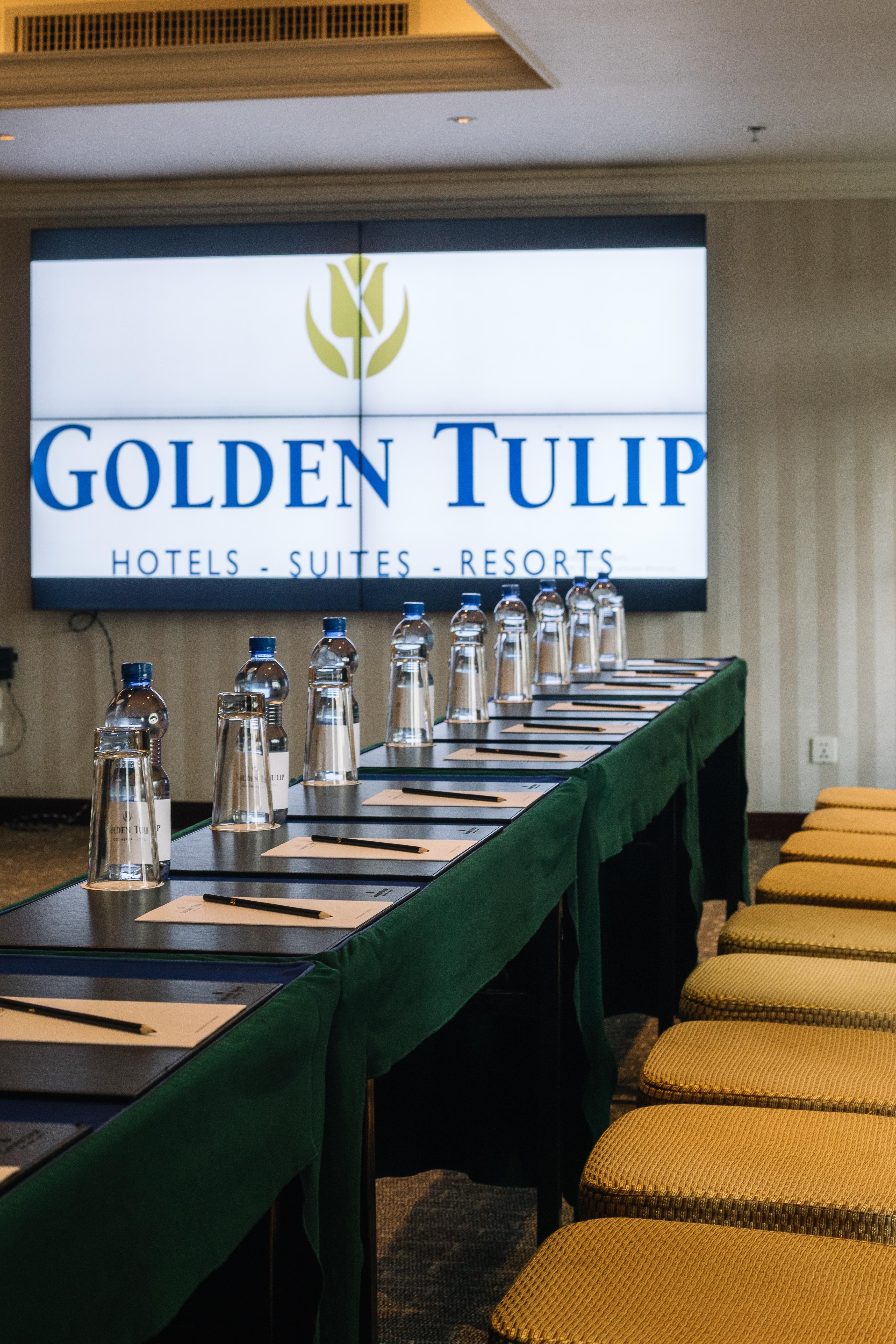 Golden Tulip Addis Ababa Otel Dış mekan fotoğraf